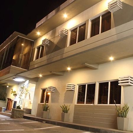 เดอะเซนเตอร์ สวีท Hotel Cebu ภายนอก รูปภาพ