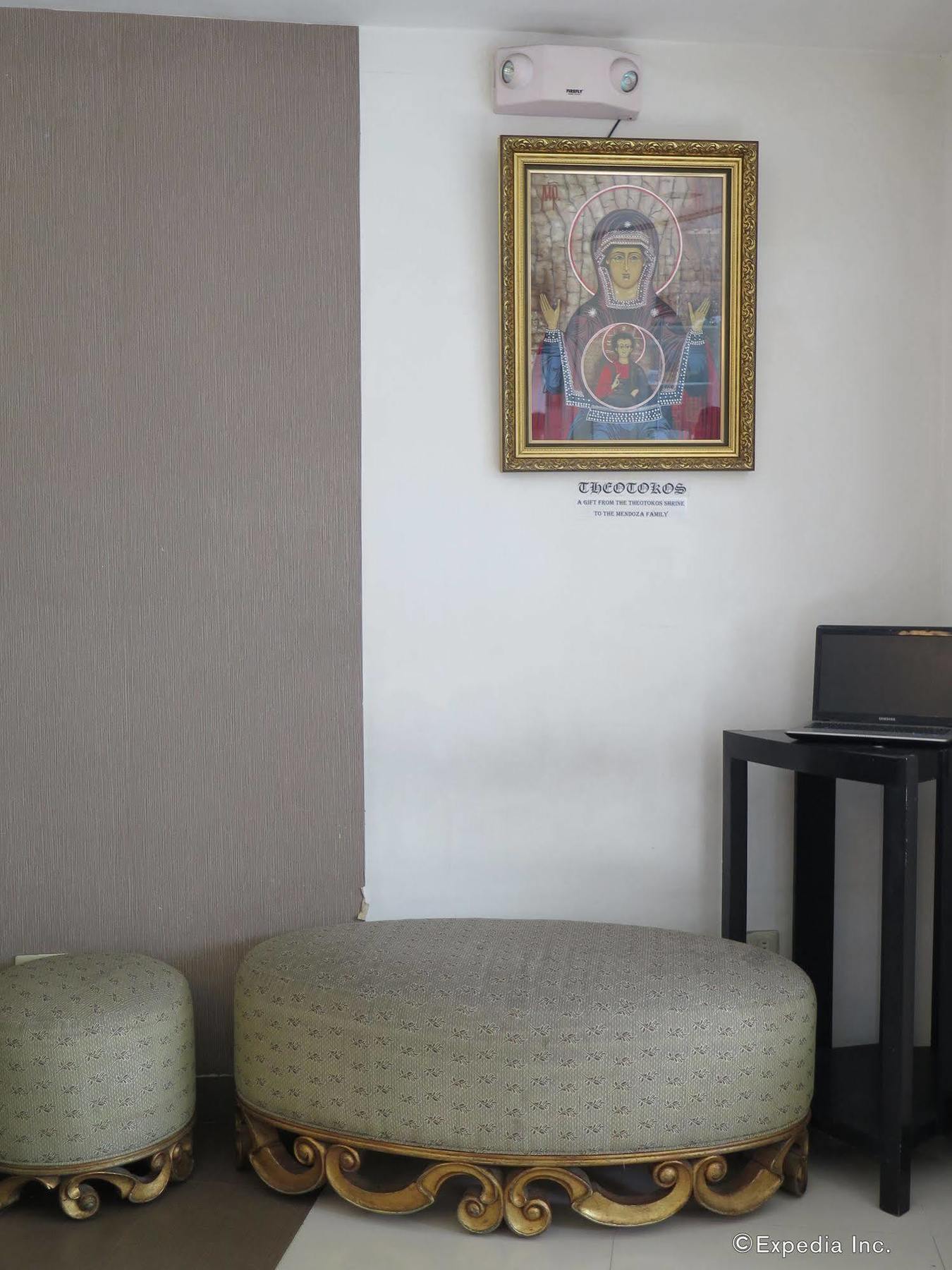 เดอะเซนเตอร์ สวีท Hotel Cebu ภายนอก รูปภาพ