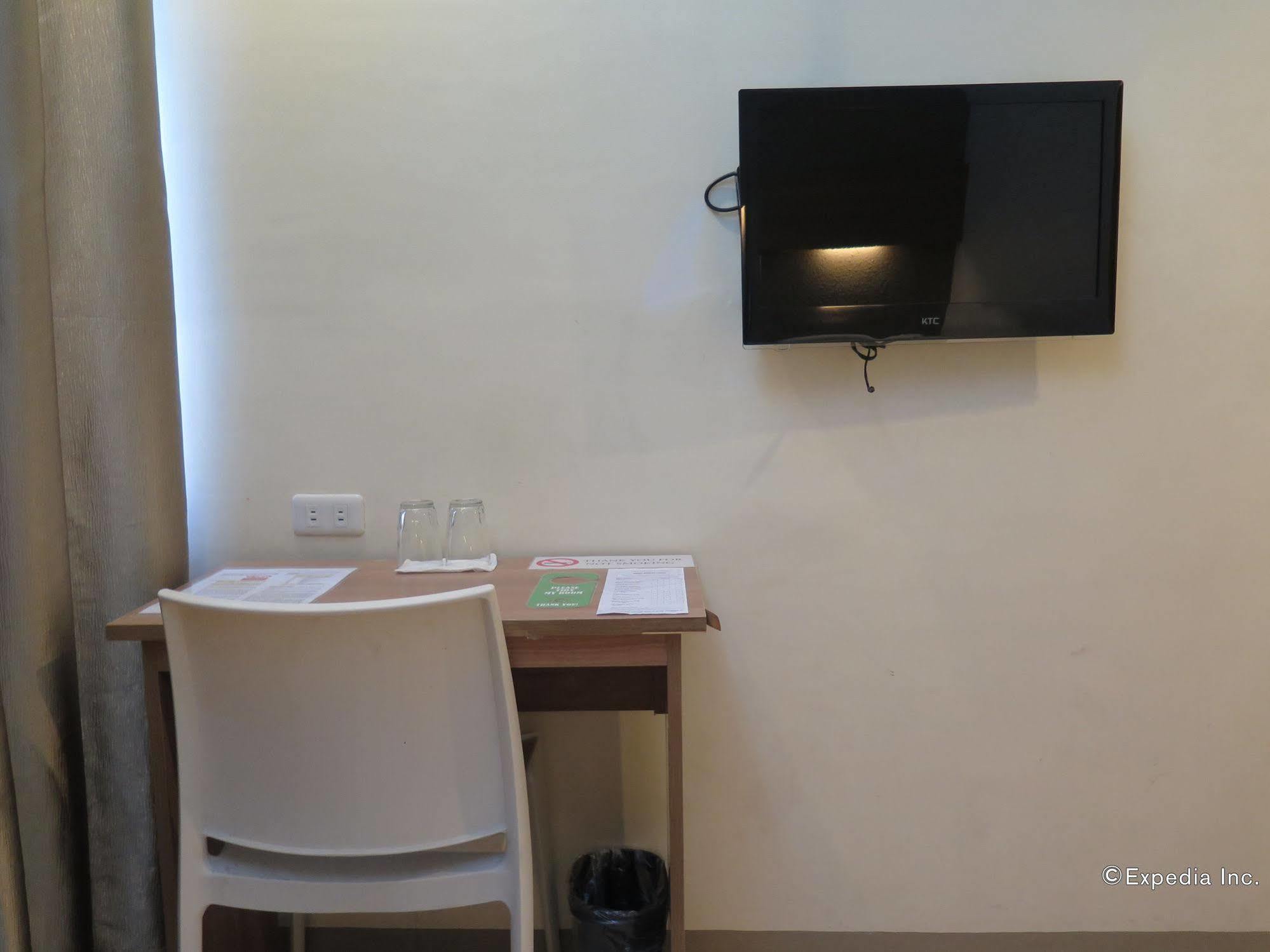 เดอะเซนเตอร์ สวีท Hotel Cebu ภายนอก รูปภาพ