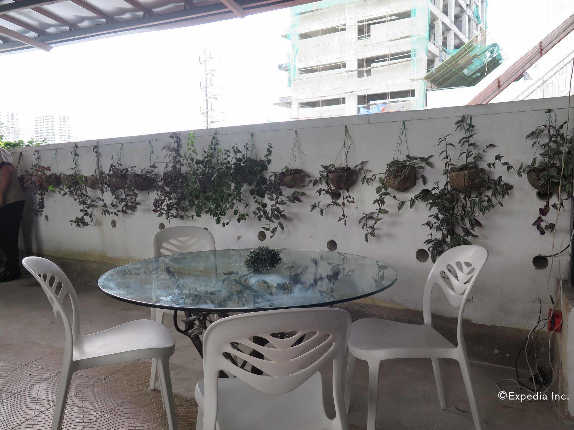 เดอะเซนเตอร์ สวีท Hotel Cebu ภายนอก รูปภาพ